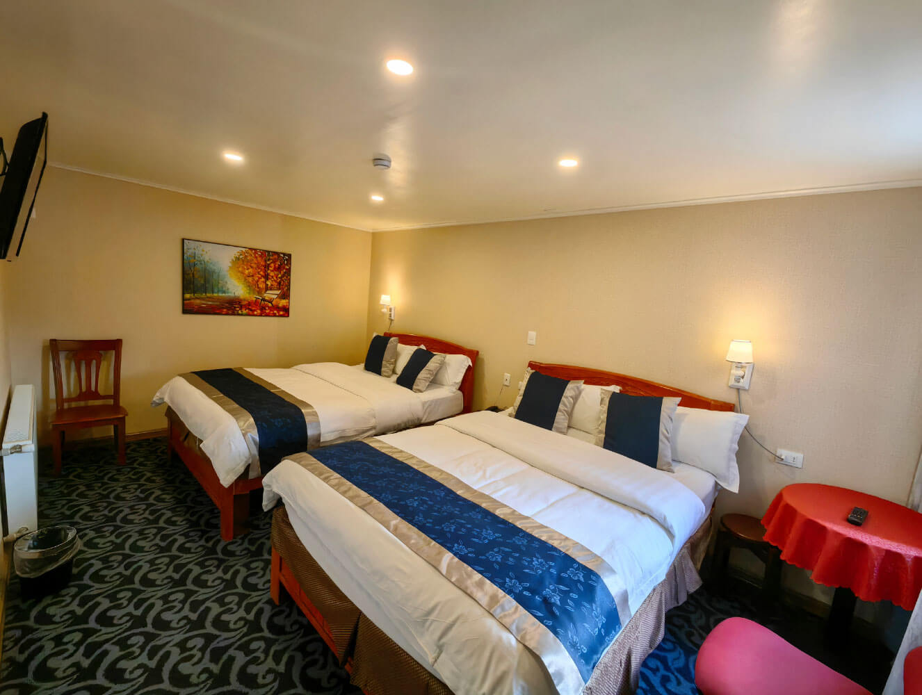 habitacion-doble-2-camas-grandes-1